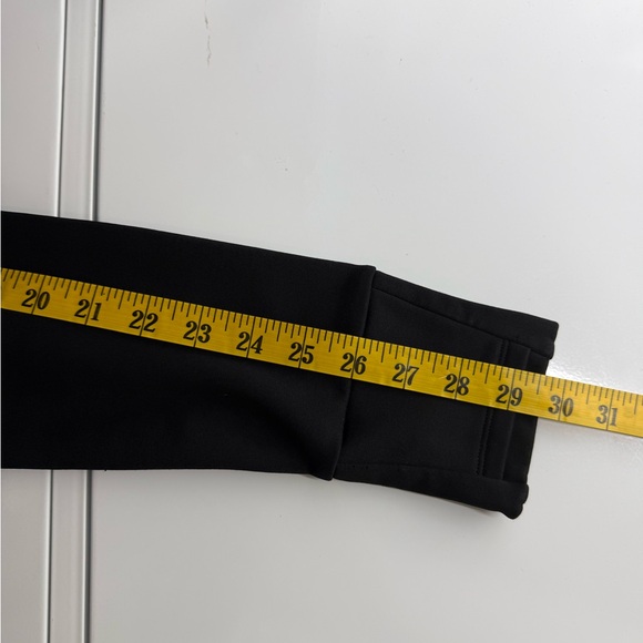 Athleta Women’s Black Inlet Jacket Sz Medium - Picture 11 of 13